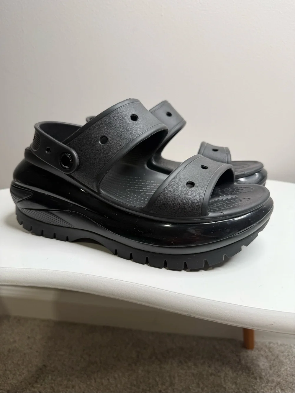 Crocs Classic Mega Crush Sandal Unisex Thick Chunky Soled Sandals Black 9